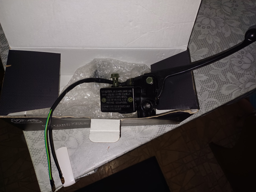 főfékhenger szett, első fék KEEWAY HURRICANE
